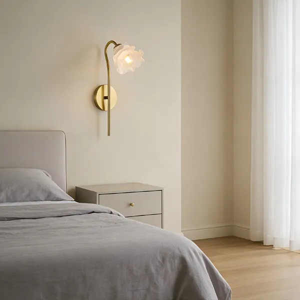 So kombinieren Sie moderne Wandleuchten mit einem Schlafzimmer